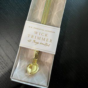 BRAND NEW IN BOX Margot Elena Essential Luxuries Wick Trimmer